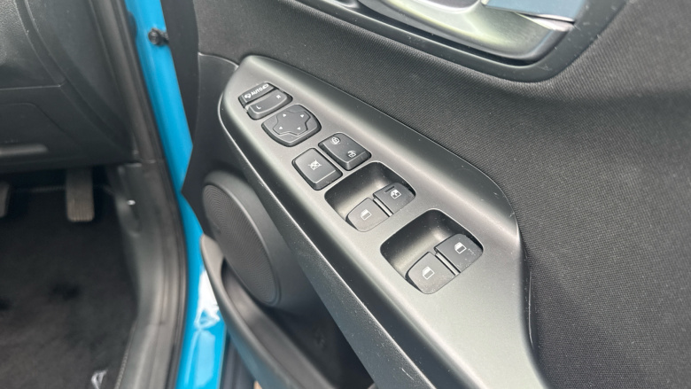 Hyundai KONA 1.6 GDi Hybrid Premium 5dr DCT Hybrid Hatchback